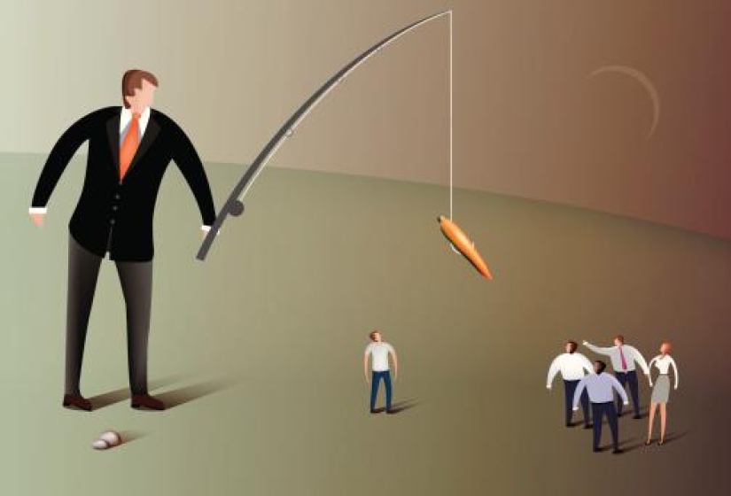 The expert called 10 ways to control the masses, which actively uses the power The expert called 10 ways to control the masses, which actively uses the power