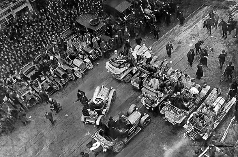 The greatest car race in history: 20 thousand kilometers on carts with an engine The greatest car race in history: 20 thousand kilometers on carts with an engine