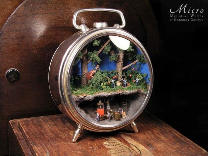 The Greek master Gregory Grozos creates miniature worlds within hours