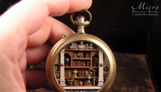 The Greek master Gregory Grozos creates miniature worlds within hours The Greek master Gregory Grozos creates miniature worlds within hours