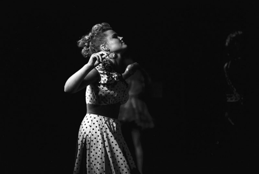 The history of punk in female images from a living legend of the underground Vivien Goldman