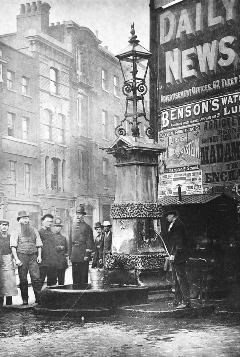 The Horrific Story of London's 'Death Pump' That Poisoned Thousands of Citizens The Horrific Story of London's 'Death Pump' That Poisoned Thousands of Citizens
