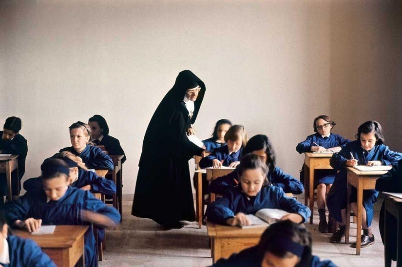 The Ironic masterpieces of Elliott Erwitt