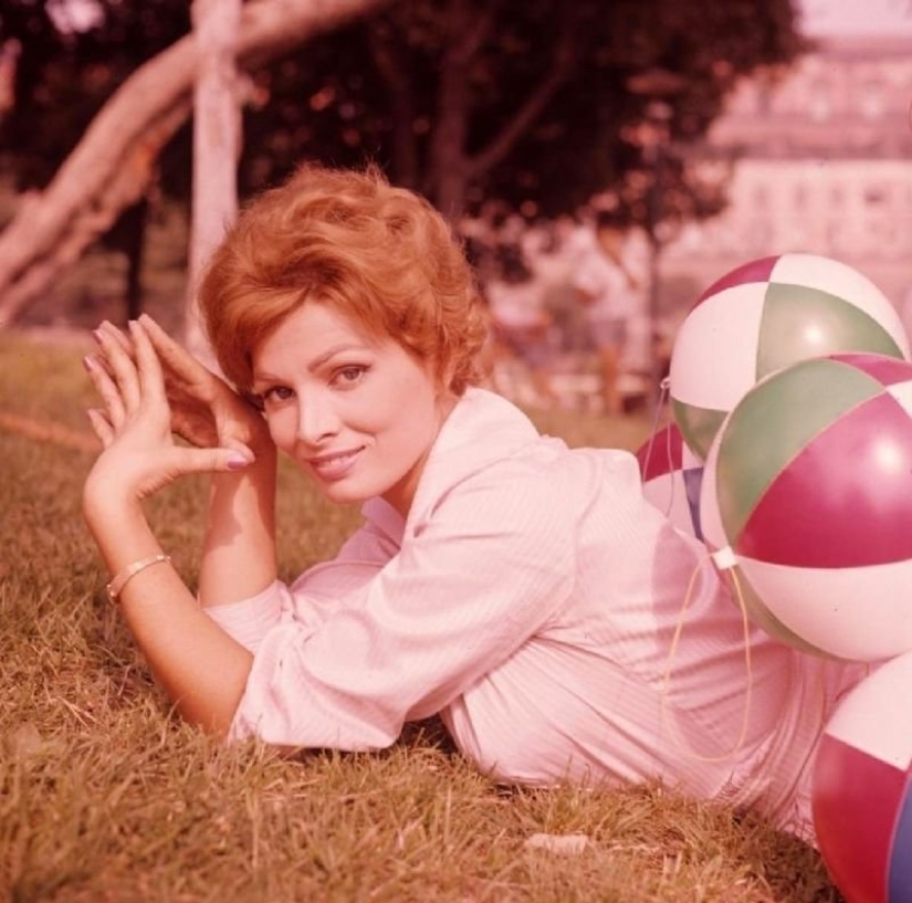 The Italian beauty Scilla Gabel — understudy Sophia Loren The Italian beauty Scilla Gabel — understudy Sophia Loren