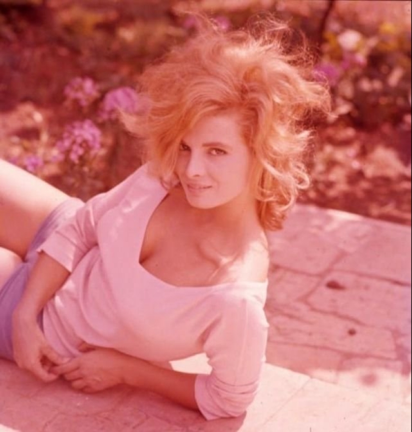 The Italian beauty Scilla Gabel — understudy Sophia Loren The Italian beauty Scilla Gabel — understudy Sophia Loren