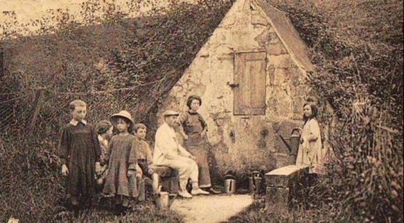 The Kagots are a mysterious tribe of untouchables from Western Europe The Kagots are a mysterious tribe of untouchables from Western Europe