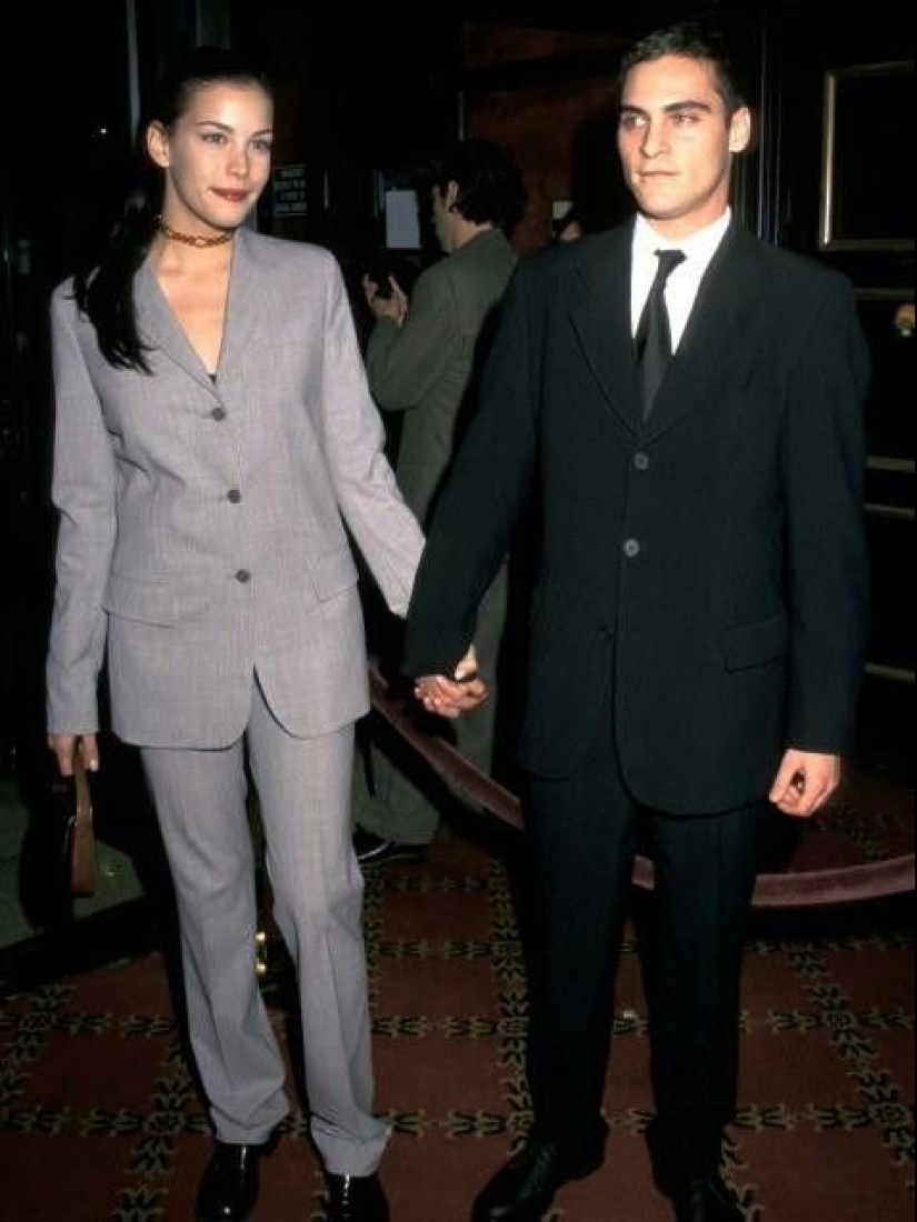 The Love Story of Joaquin Phoenix and Liv Tyler: Between Light and Shadows The Love Story of Joaquin Phoenix and Liv Tyler: Between Light and Shadows