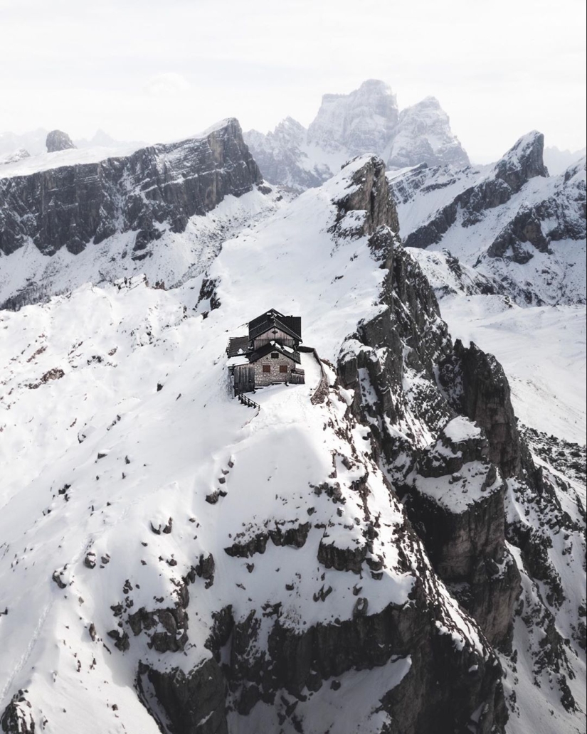 The Magic of Winter in Eric Reinhart's Snow pictures