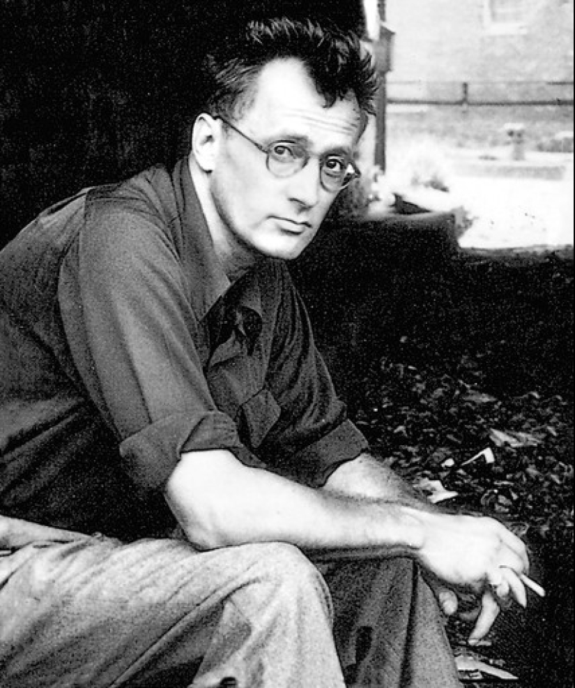 The male harem of Simone de Beauvoir: three men in the life of the founder of feminism The male harem of Simone de Beauvoir: three men in the life of the founder of feminism