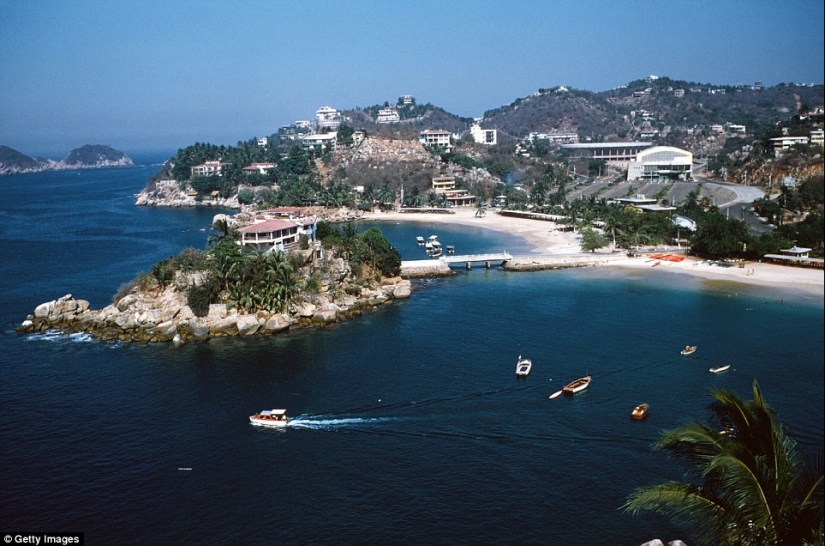 The Mexican Riviera of the 1950s, when Acapulco was not yet the fiefdom of drug dealers The Mexican Riviera of the 1950s, when Acapulco was not yet the fiefdom of drug dealers