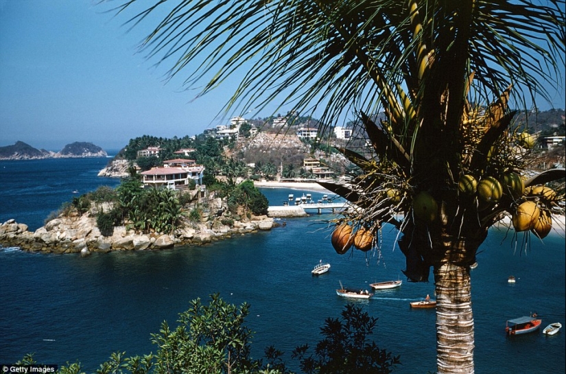 The Mexican Riviera of the 1950s, when Acapulco was not yet the fiefdom of drug dealers The Mexican Riviera of the 1950s, when Acapulco was not yet the fiefdom of drug dealers