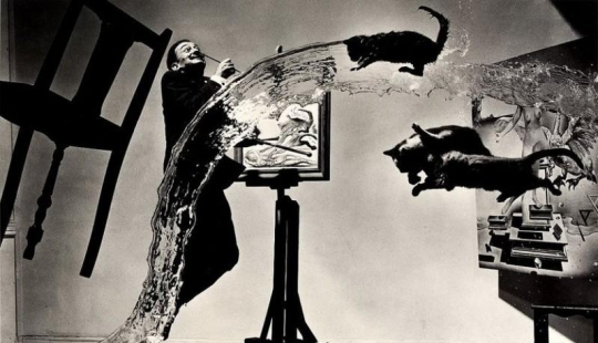 The most famous photo performances of Salvador Dali