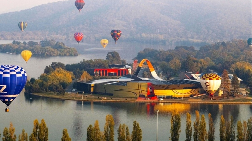 The most spectacular balloon festivals