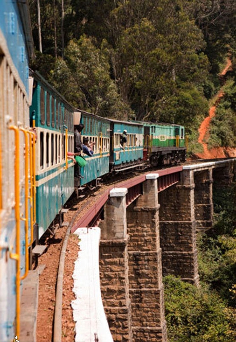 The most terrible railways from around the world The most terrible railways from around the world