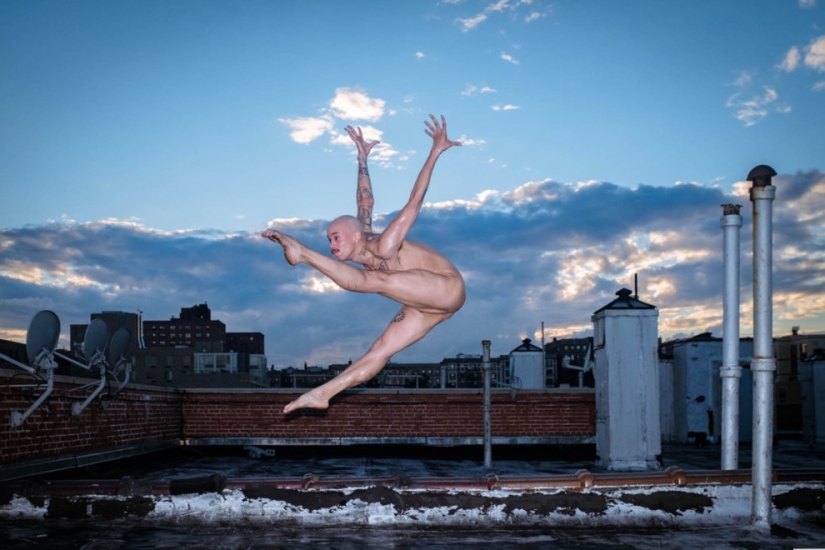 The naked truth: 11 artists tell you why I agreed to dance naked on the rooftops of new York The naked truth: 11 artists tell you why I agreed to dance naked on the rooftops of new York