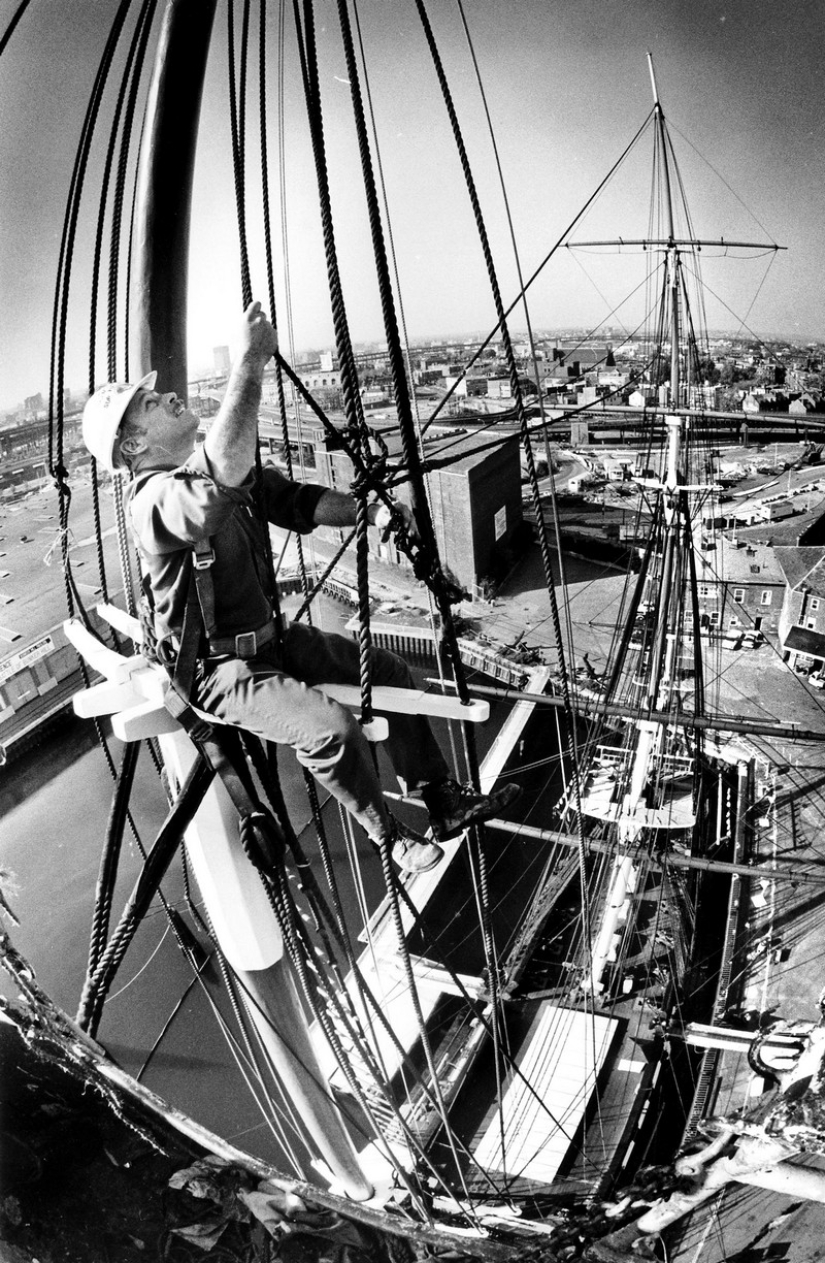 The other America through the lens of Arthur Pollock