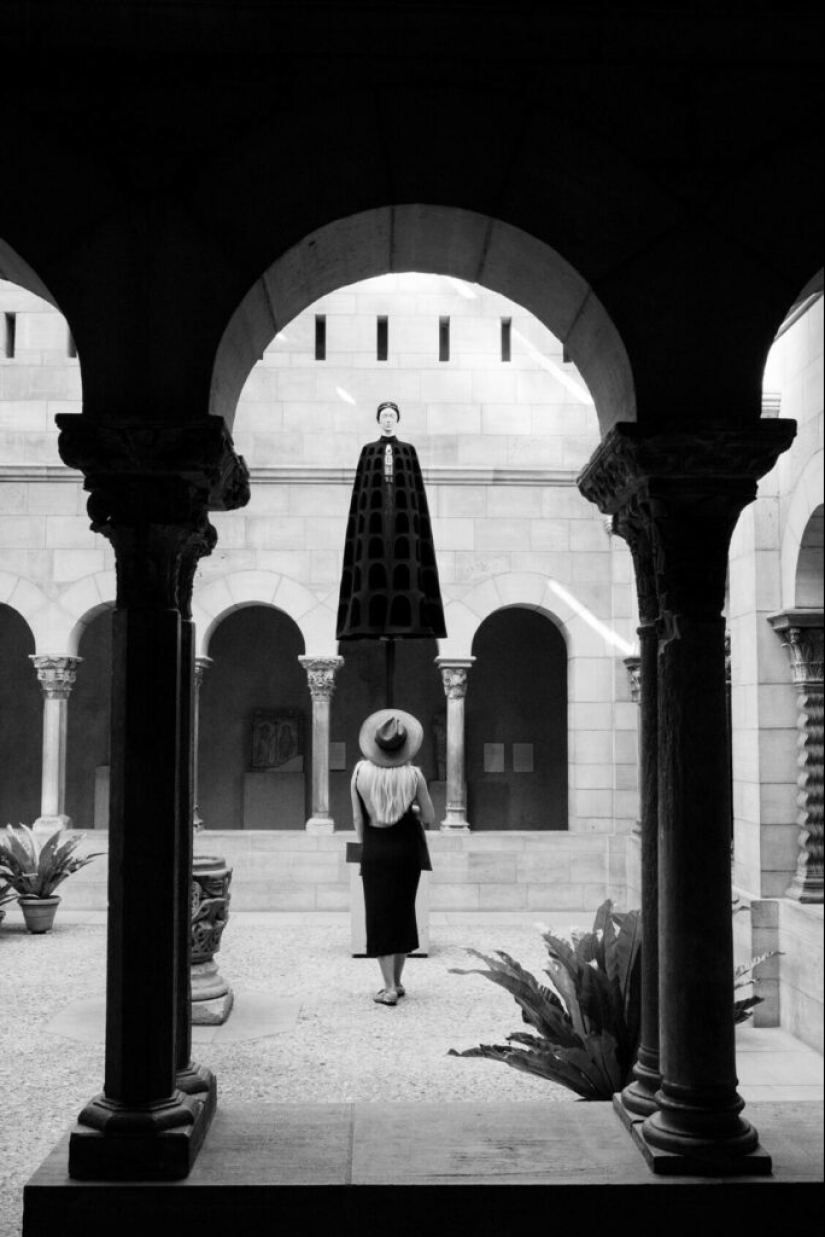 The Other Side of the Beautiful Gérard Ufères: Behind the Scenes of Theaters, Museum Masterpieces, and Their Connoisseurs