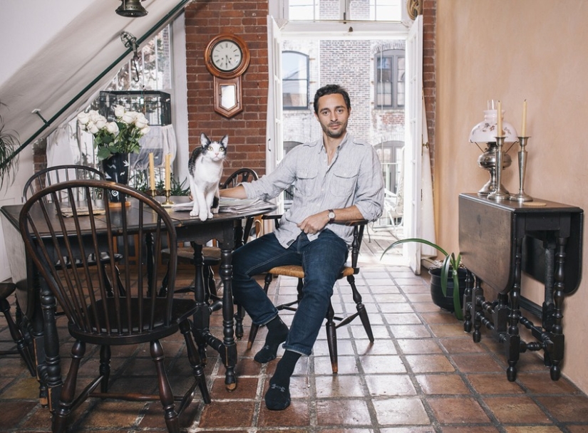 The perfect Union: men and their cats