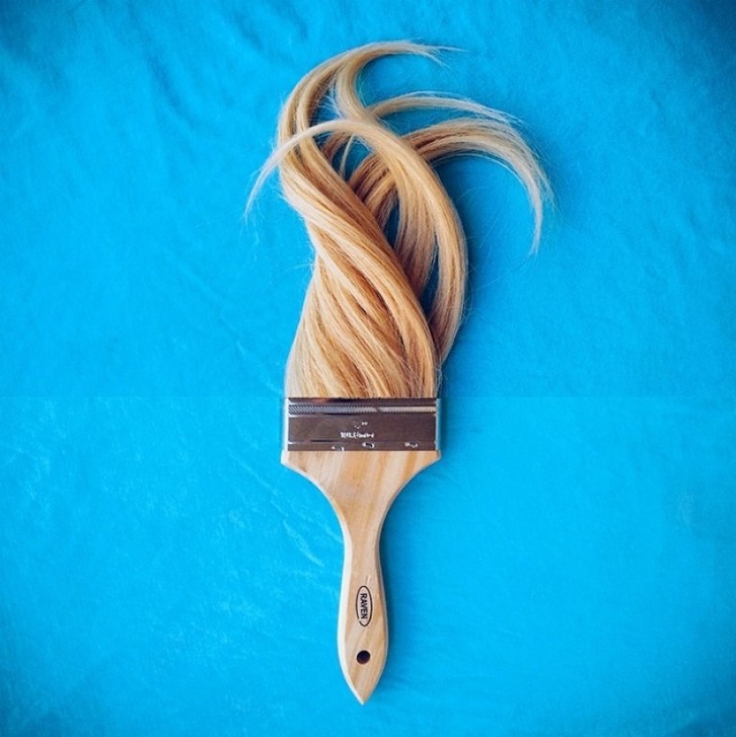 The photographer simply combines two pictures and gets a damn cool result!