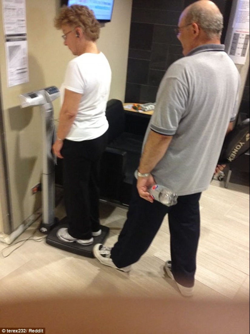 The prank was a success: how spouses mock each other in everyday life