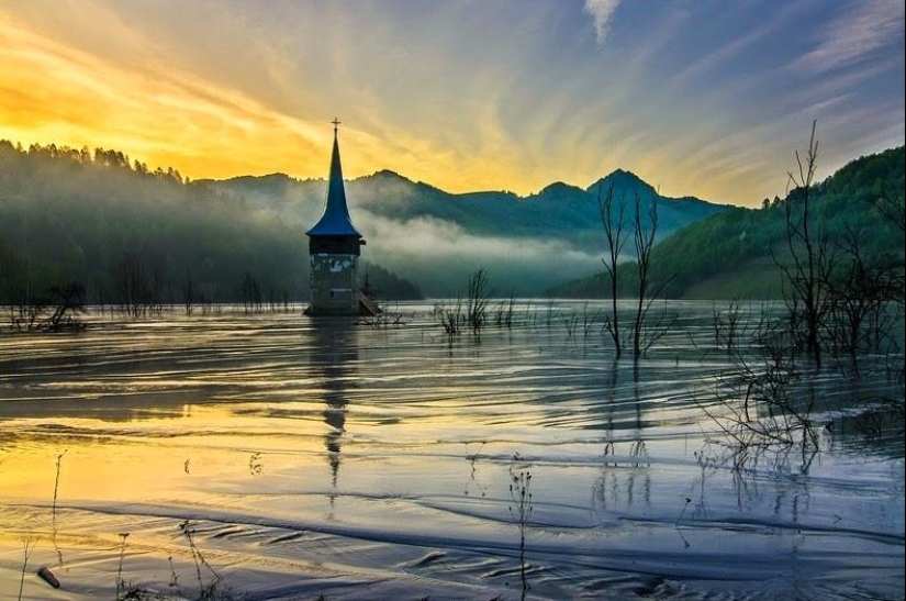 The Romanian countryside, the site of which is formed a toxic lake
