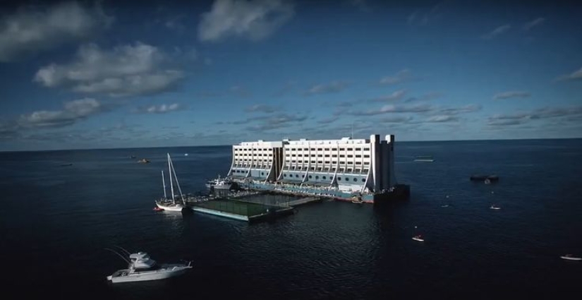 The sad story of the first floating hotel, which was haunted by failures The sad story of the first floating hotel, which was haunted by failures