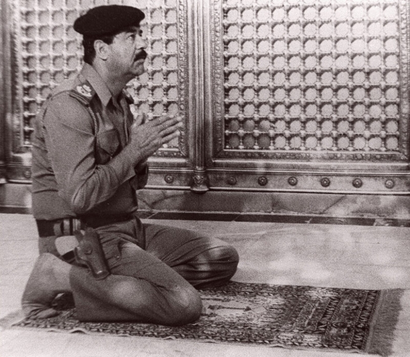 The secret of the "Bloody Quran" — a book written in the blood of Saddam Hussein The secret of the "Bloody Quran" — a book written in the blood of Saddam Hussein