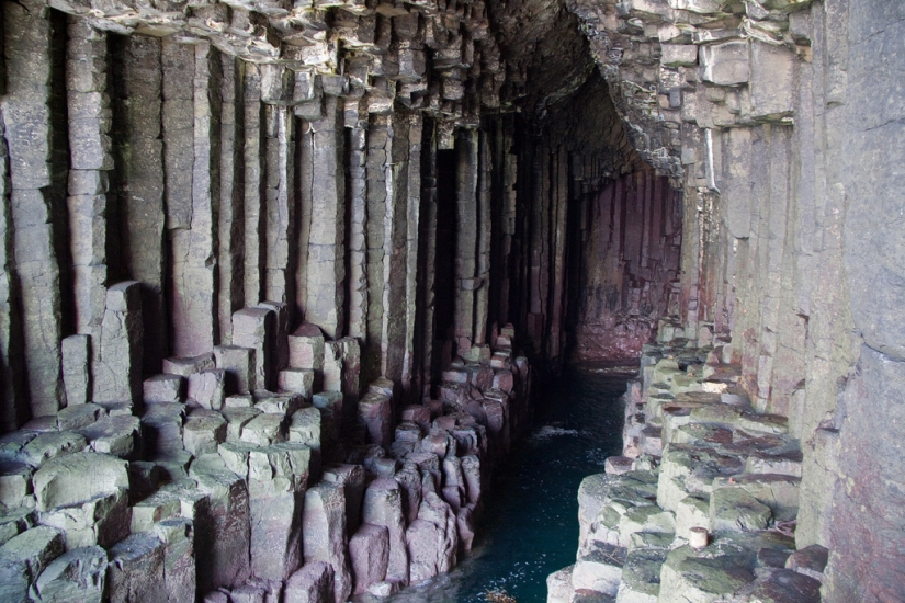 The Singing cave of Fingal