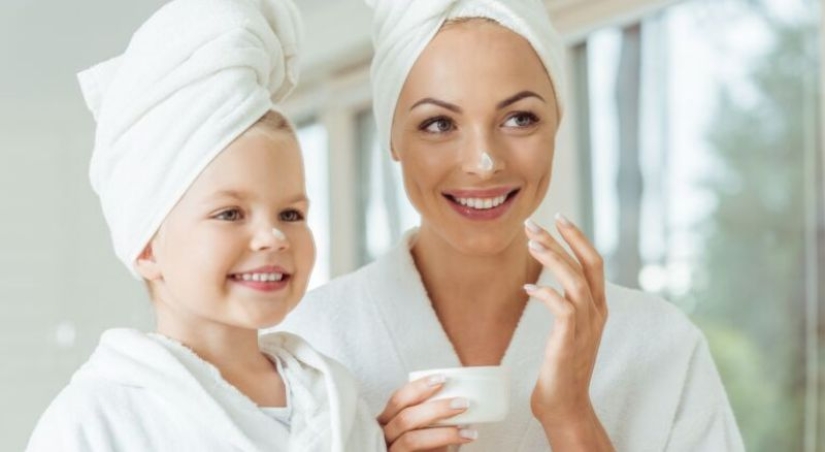 The skin is not like a baby's: why adults should not use children's cosmetics