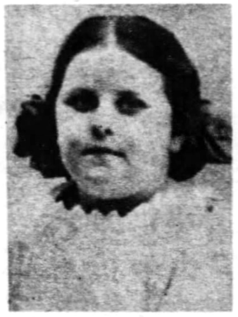 The story of strong-willed circus performer Dolly Dimples, who became famous first for gaining weight and then for losing it