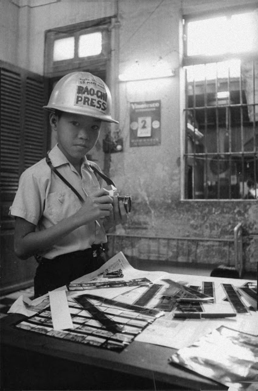 The story of Vietnam's youngest photojournalist - 12-year-old Lo Man Hung