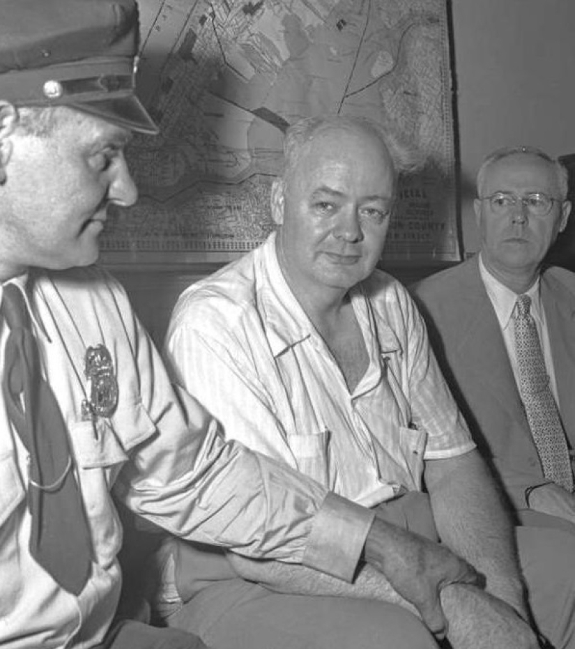 The tragedy of Morro Castle is a disaster on a liner, arranged by a national hero of the USA