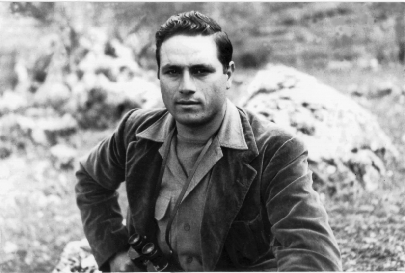 The tragic story of a noble bandit Salvatore Giuliano The tragic story of a noble bandit Salvatore Giuliano