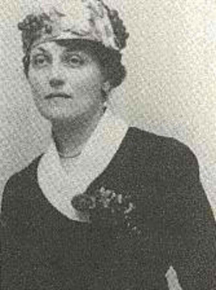 The unsinkable Violet Jessop, who survived three of the largest shipwrecks of the XX century The unsinkable Violet Jessop, who survived three of the largest shipwrecks of the XX century