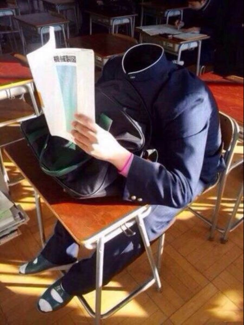 The usual shots from life in Japan, from which a European's eyes will pop out of his head The usual shots from life in Japan, from which a European's eyes will pop out of his head