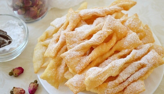 The wood, toast and other simple and delicious dishes-favorites of the Soviet Housewives The wood, toast and other simple and delicious dishes-favorites of the Soviet Housewives