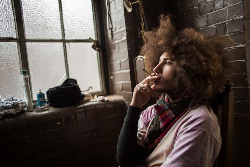 The world of London squats and their inhabitants in the photo project of Corinna Kern