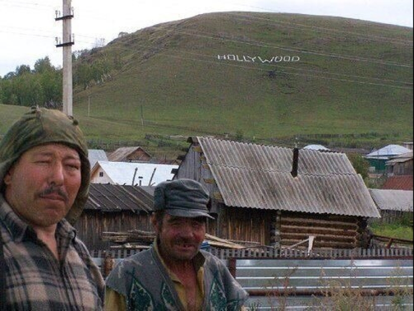 These men photos better than any Insta-divas! Don't believe?