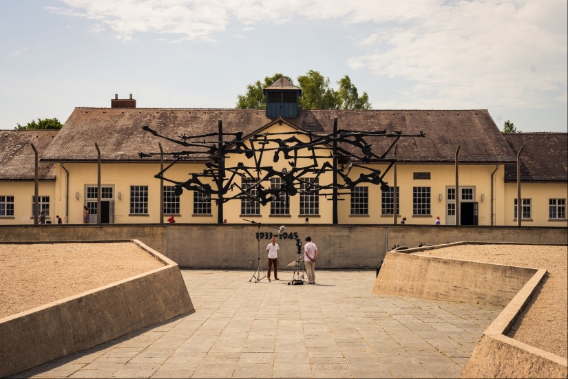 "Think how we died": a horror story in the Dachau concentration camp