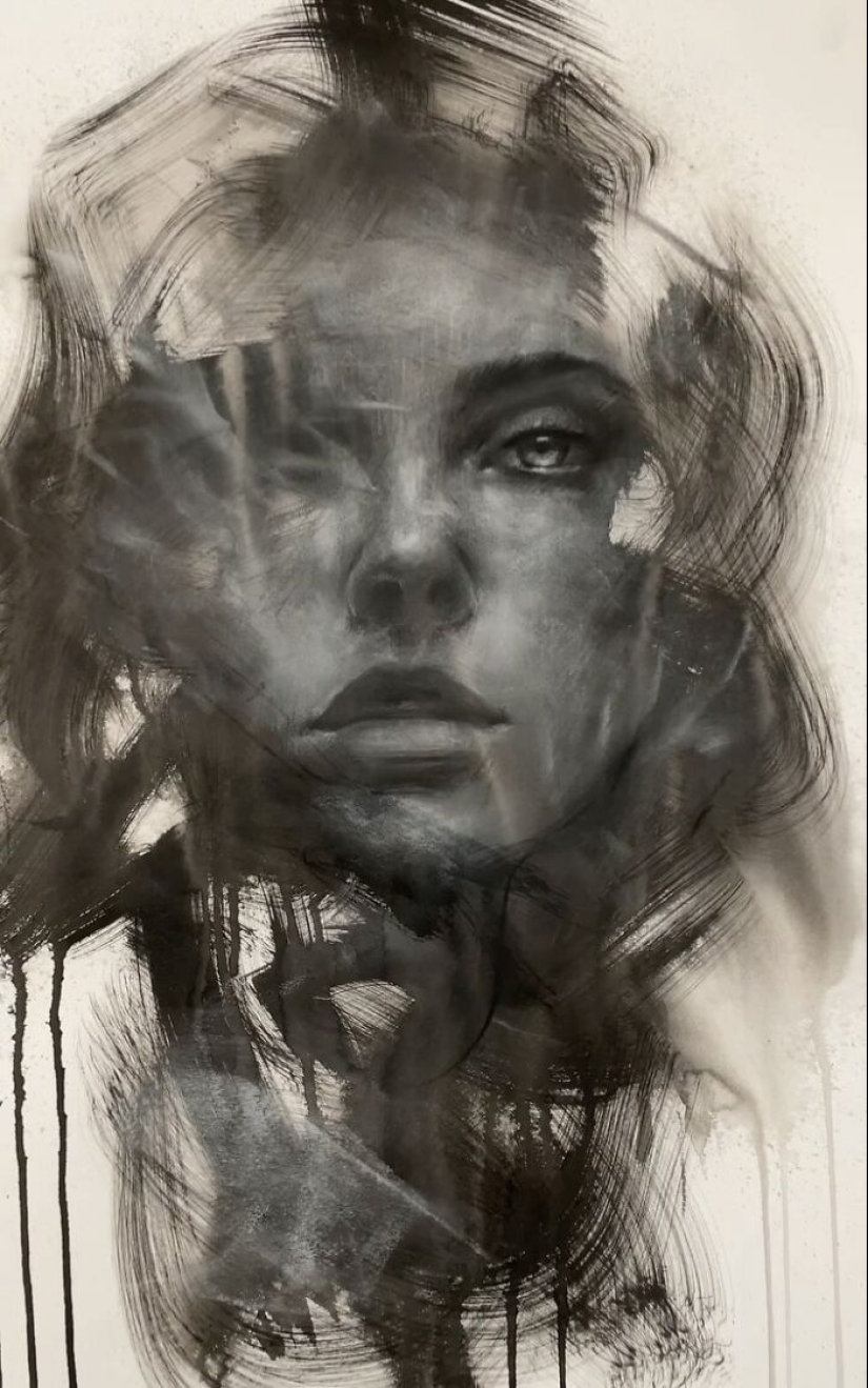 This Artist Captivates Audiences With His Visually Impactful Portraits Drawn Solely With Charcoal