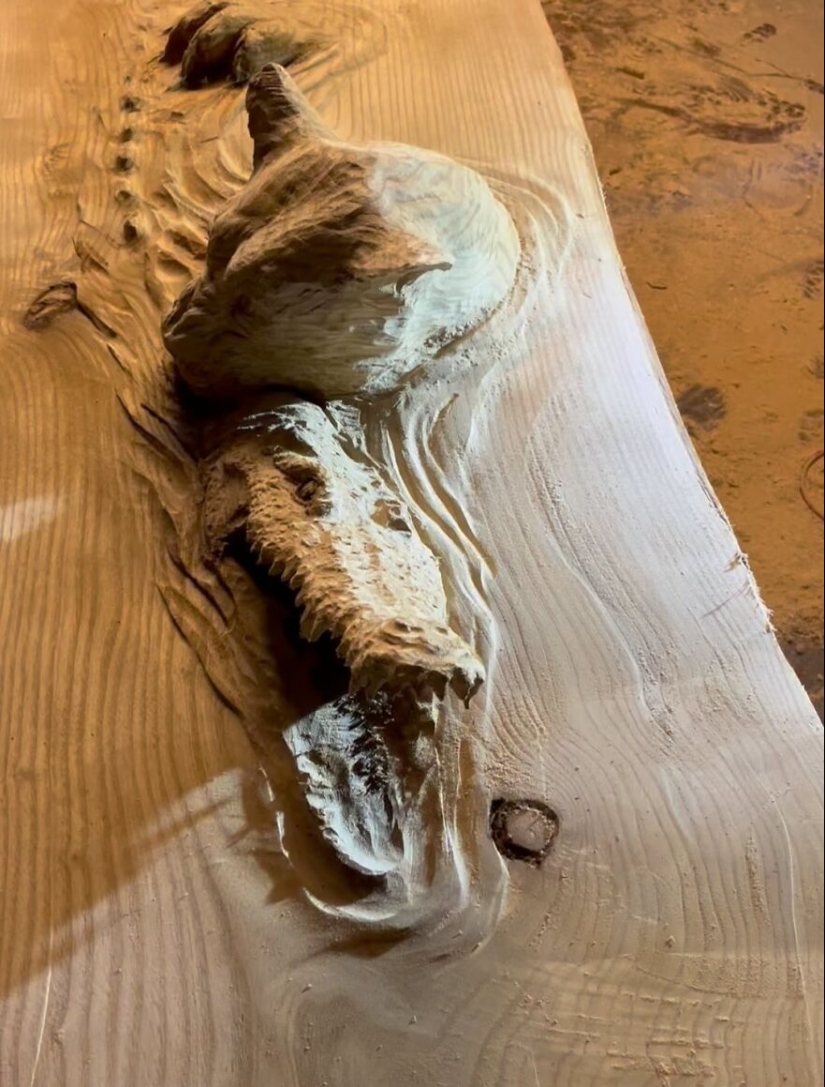 This Artist Uses A Chainsaw To Create Unbelievably Detailed Sculptures This Artist Uses A Chainsaw To Create Unbelievably Detailed Sculptures