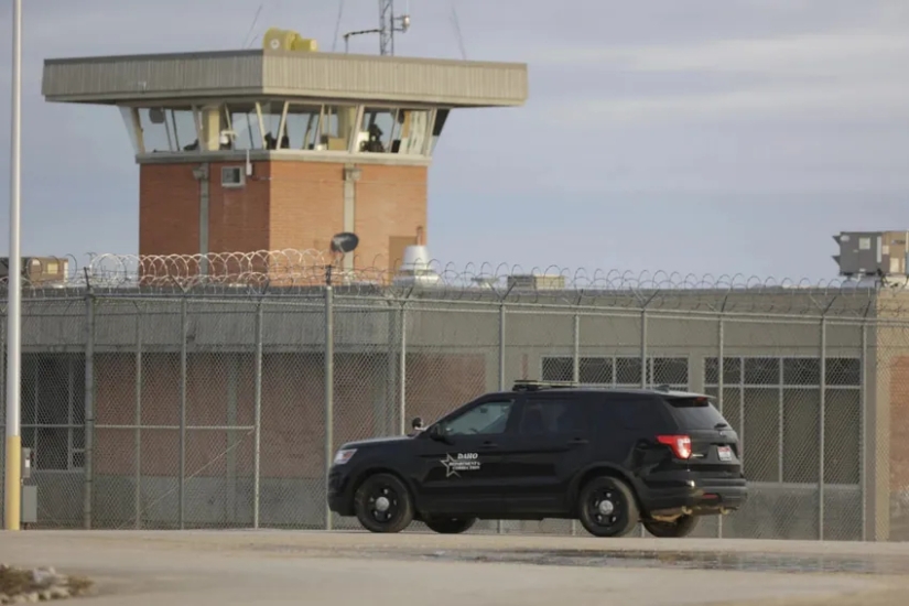Thomas Creech es el maníaco más encantador de Estados Unidos, que no puede ser ejecutado durante 40 años. Thomas Creech es el maníaco más encantador de Estados Unidos, que no puede ser ejecutado durante 40 años.