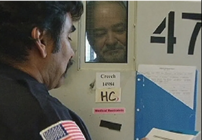 Thomas Creech es el maníaco más encantador de Estados Unidos, que no puede ser ejecutado durante 40 años. Thomas Creech es el maníaco más encantador de Estados Unidos, que no puede ser ejecutado durante 40 años.