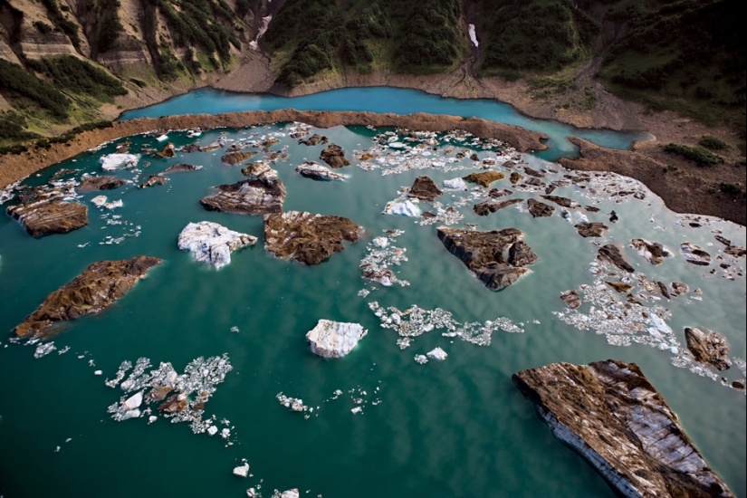 Through the eyes of the Vikings Through the eyes of the Vikings