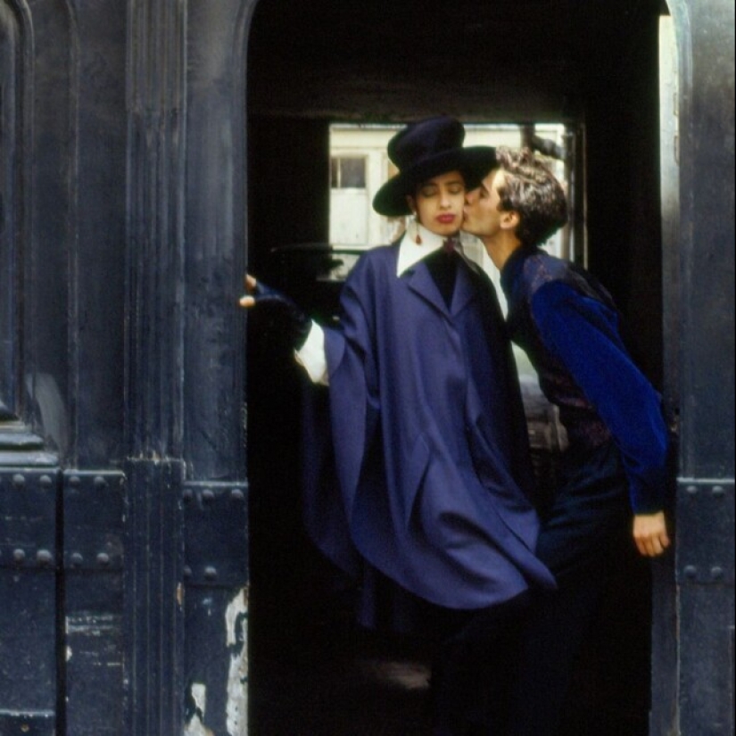 Timeless and timeless beauty from Dutch photographer Bart van Leeuwen