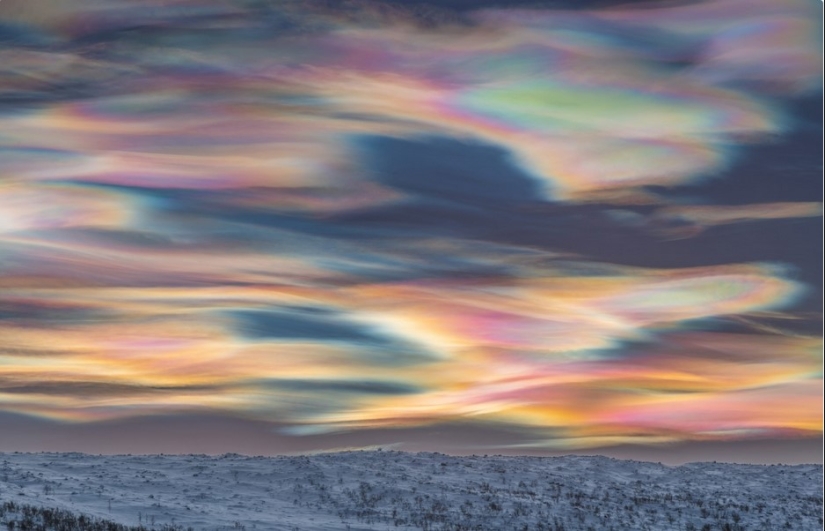 Tipos raros de nubes invernales: ¿cómo son las nubes “perla” y “madreperla”?