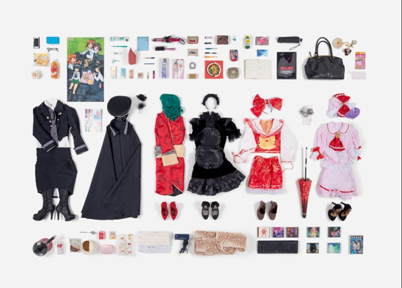 Todo lo que tocamos en un día, o Lo que nos pueden decir las cosas cotidianas de un individuo