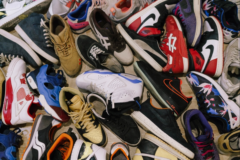 Toilets, sneakers, baby food: what products are sold on the "gray" markets