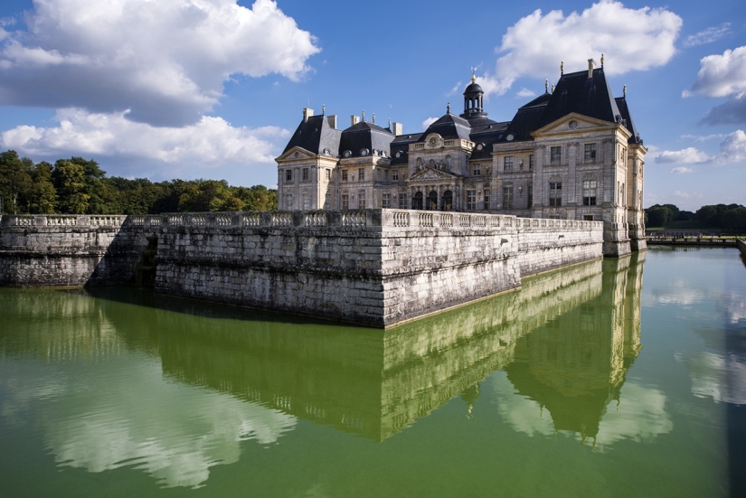 Top 10 most beautiful castles in France