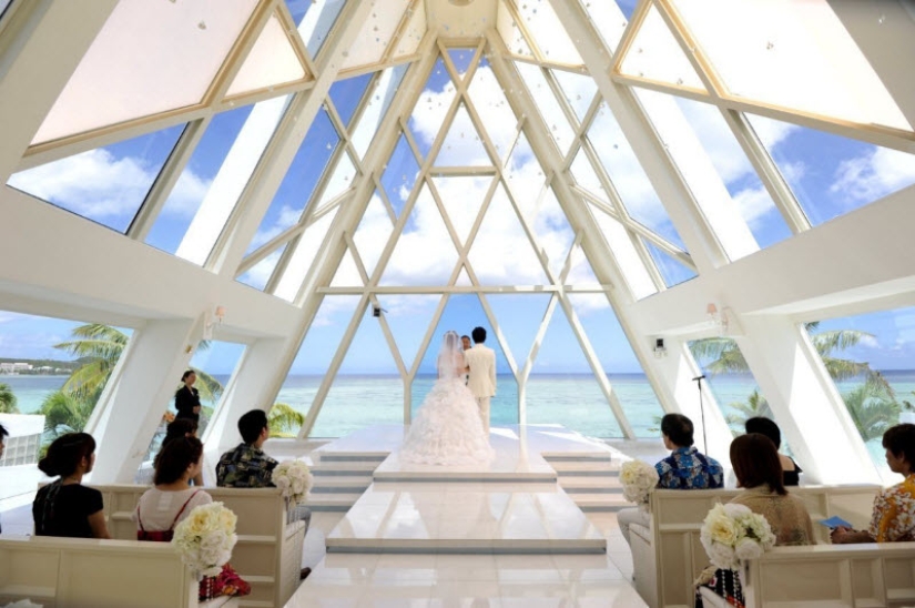 Top 15 most incredible sex laws from around the world